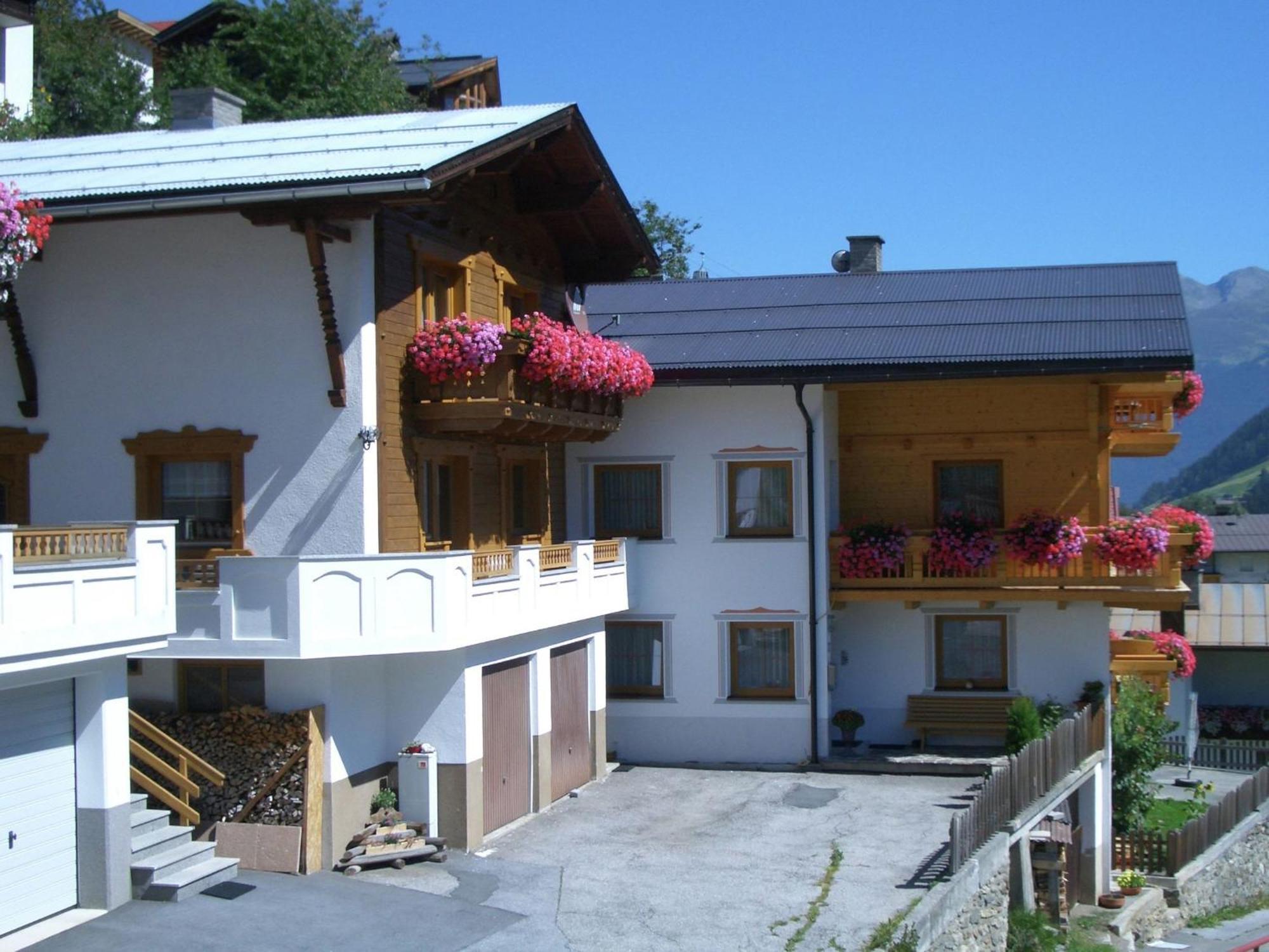 Apartment With Mountain Views From The Balcony Kappl  Exteriör bild
